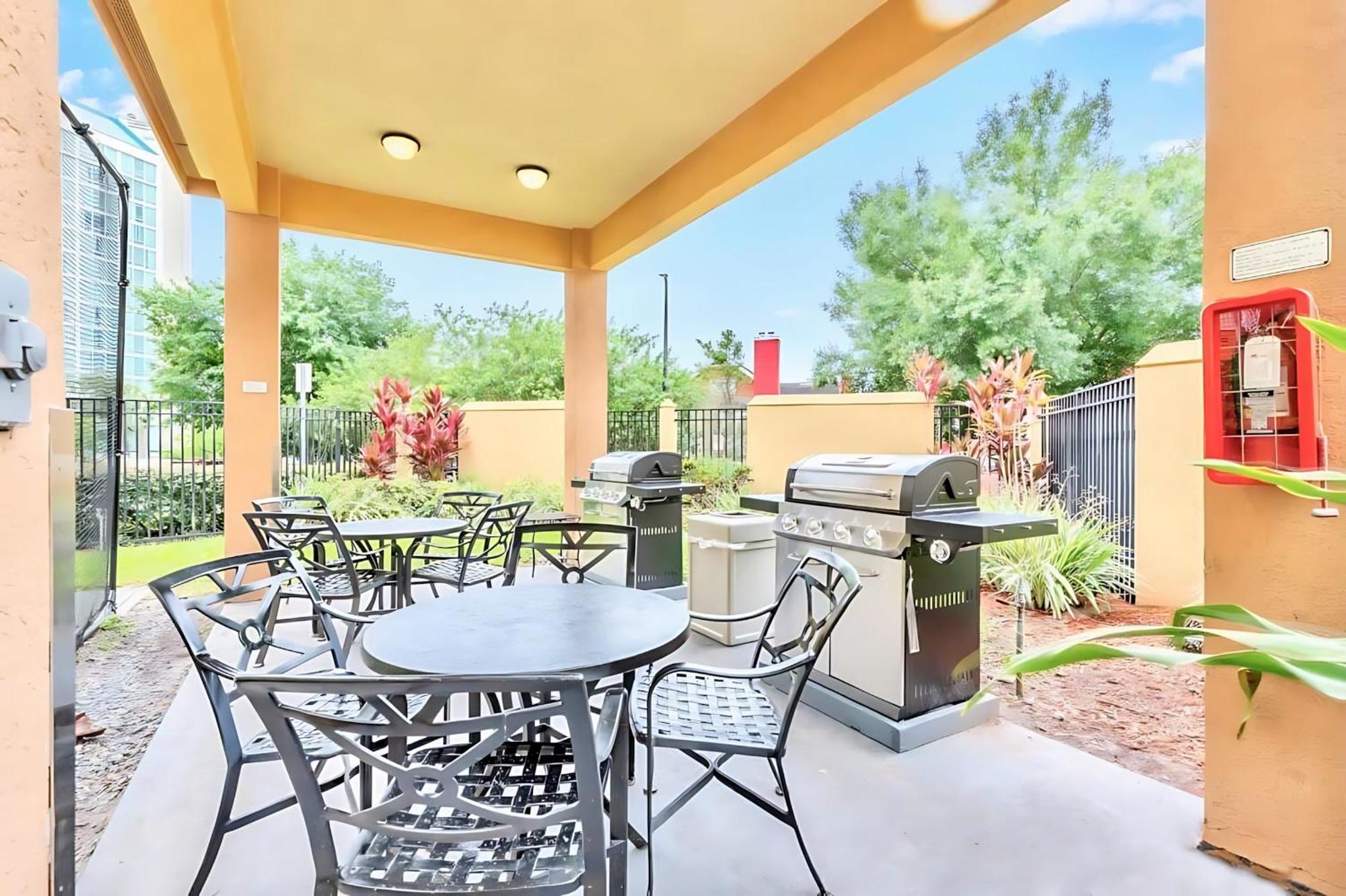 1Br Apartment Near Disney W Pool Hot Tub Arcade 올랜도 외부 사진